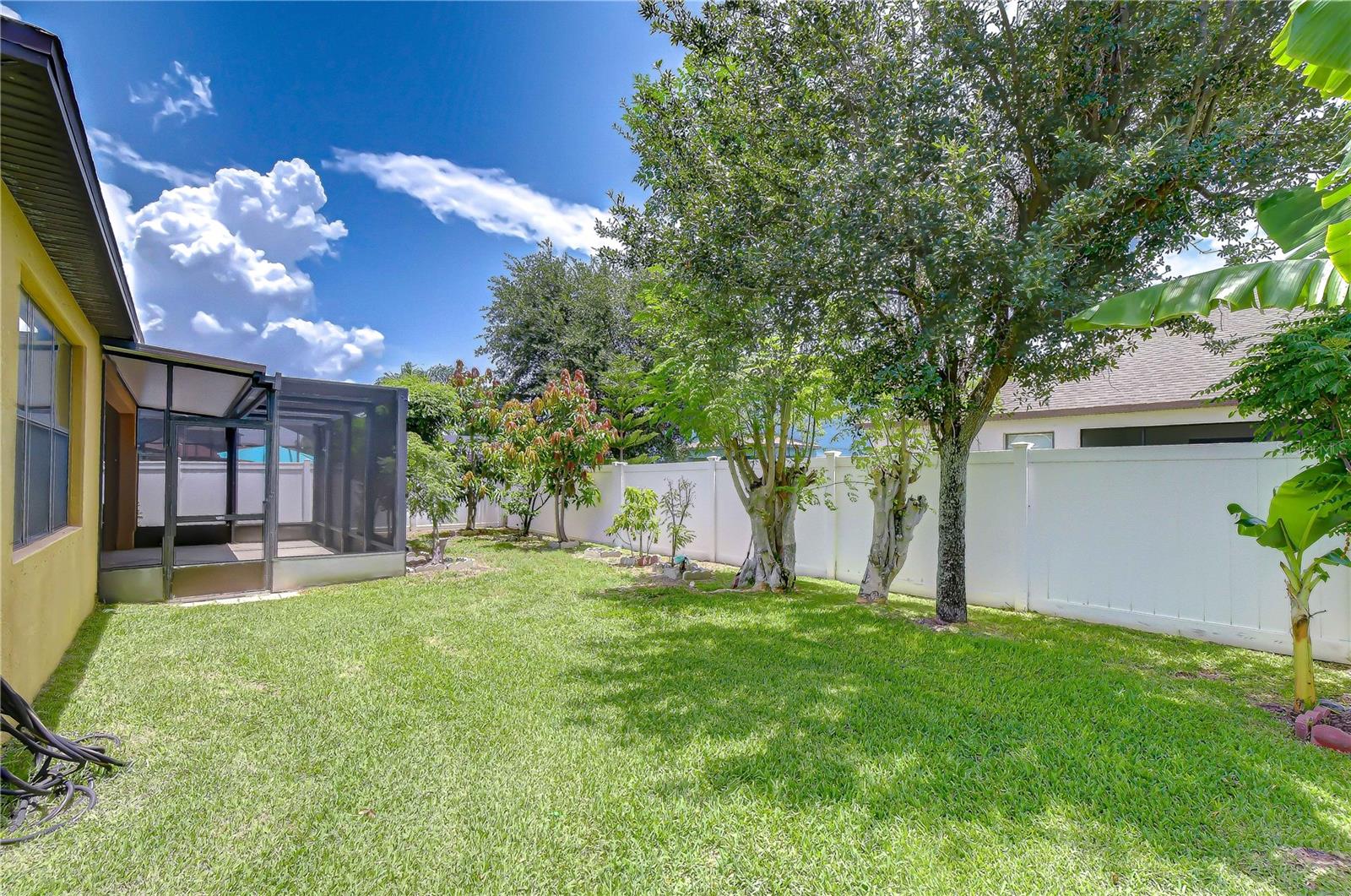 8443 WHITE POPLAR DR — photo 71