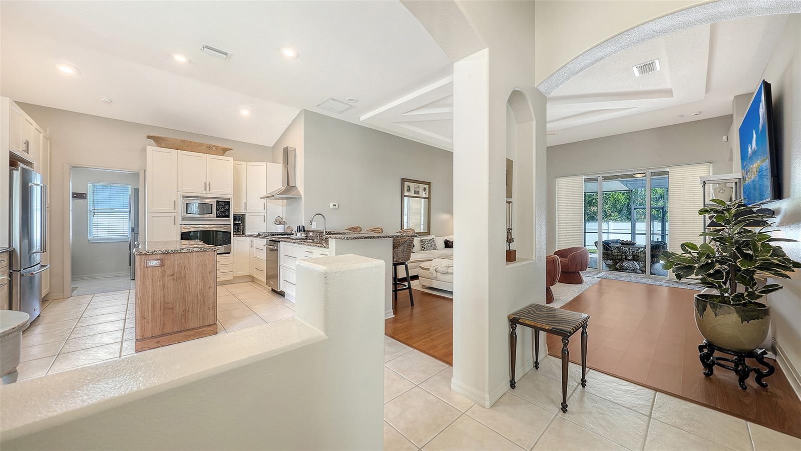 5122 CREEKSIDE TRL — photo 2