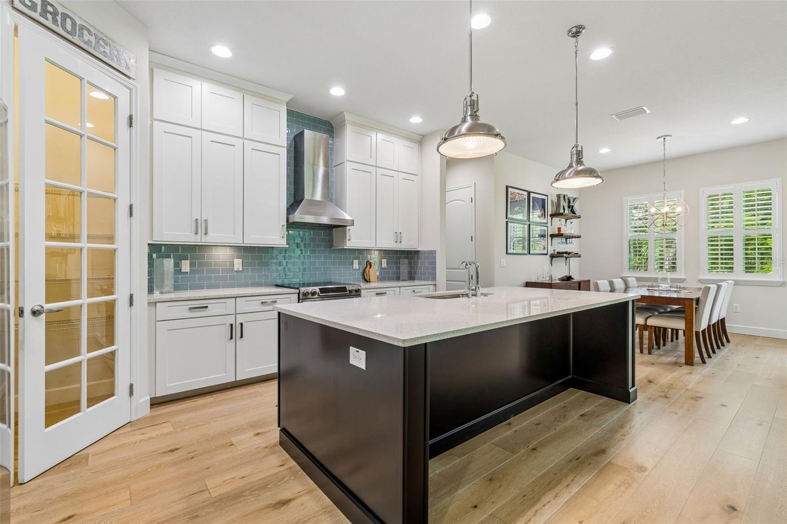 7872 MARSH POINTE DR — photo 14