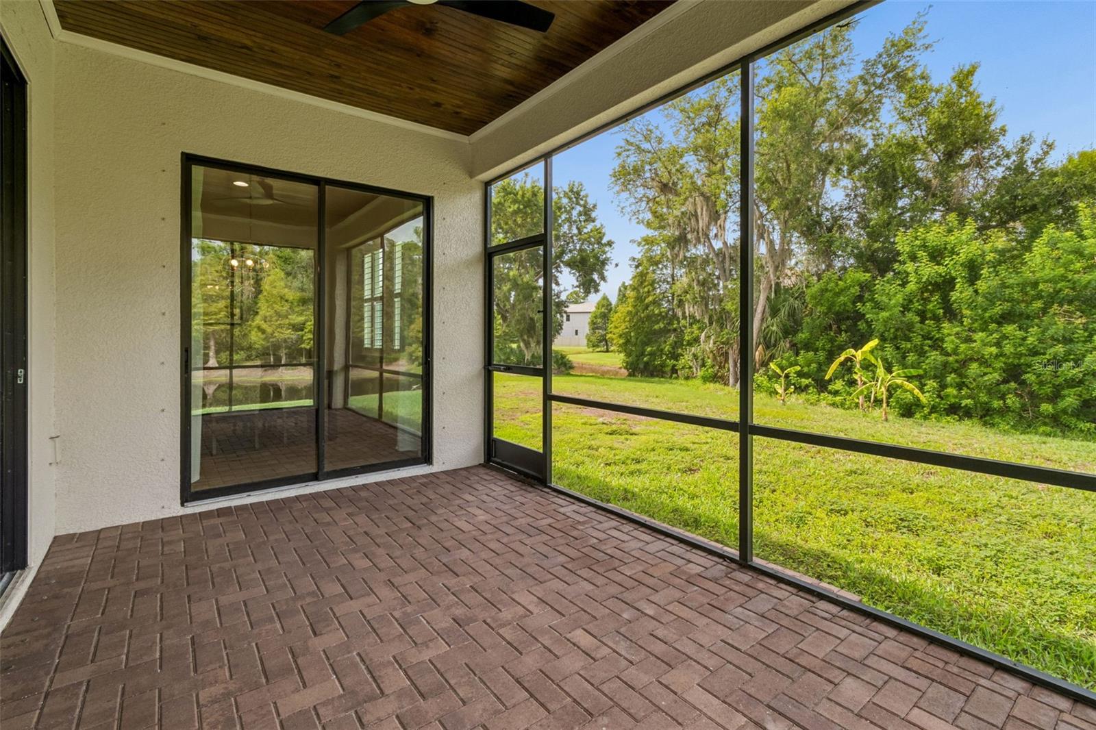 7872 MARSH POINTE DR — photo 33