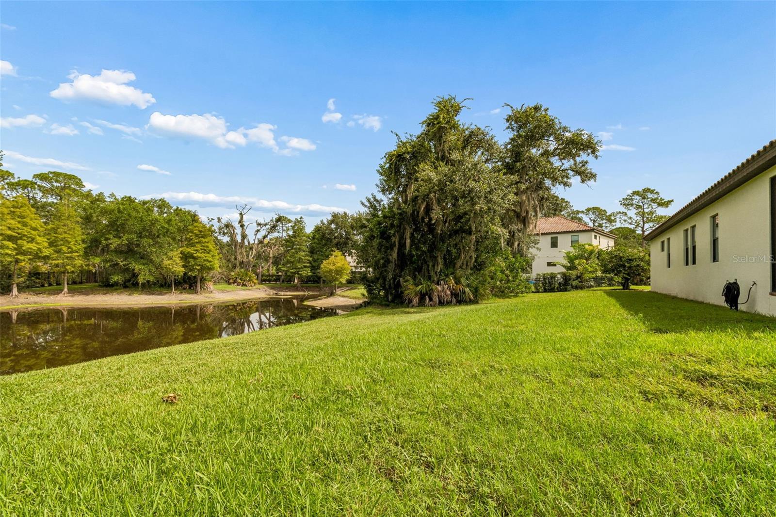 7872 MARSH POINTE DR — photo 30