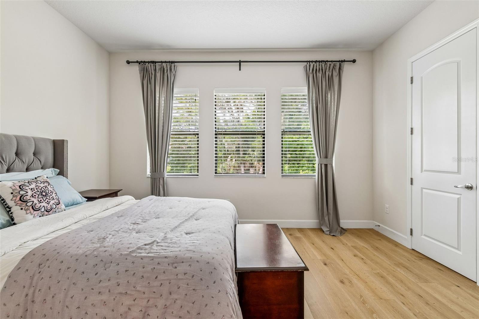 7872 MARSH POINTE DR — photo 21