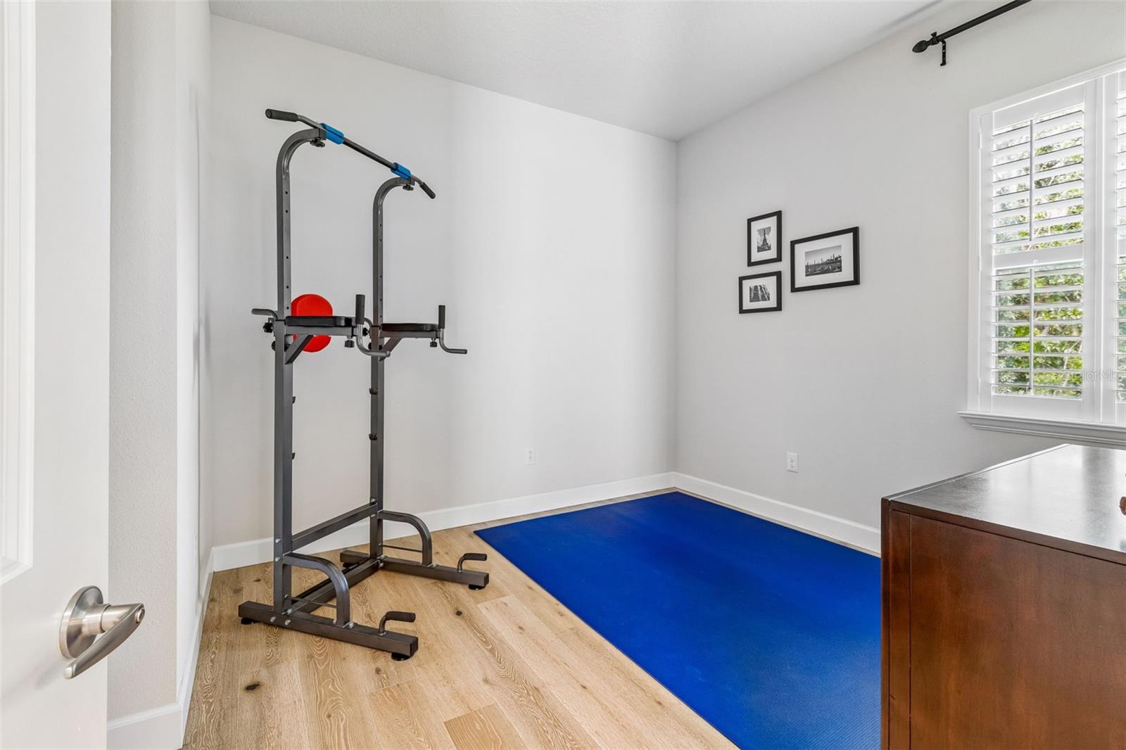 7872 MARSH POINTE DR — photo 38