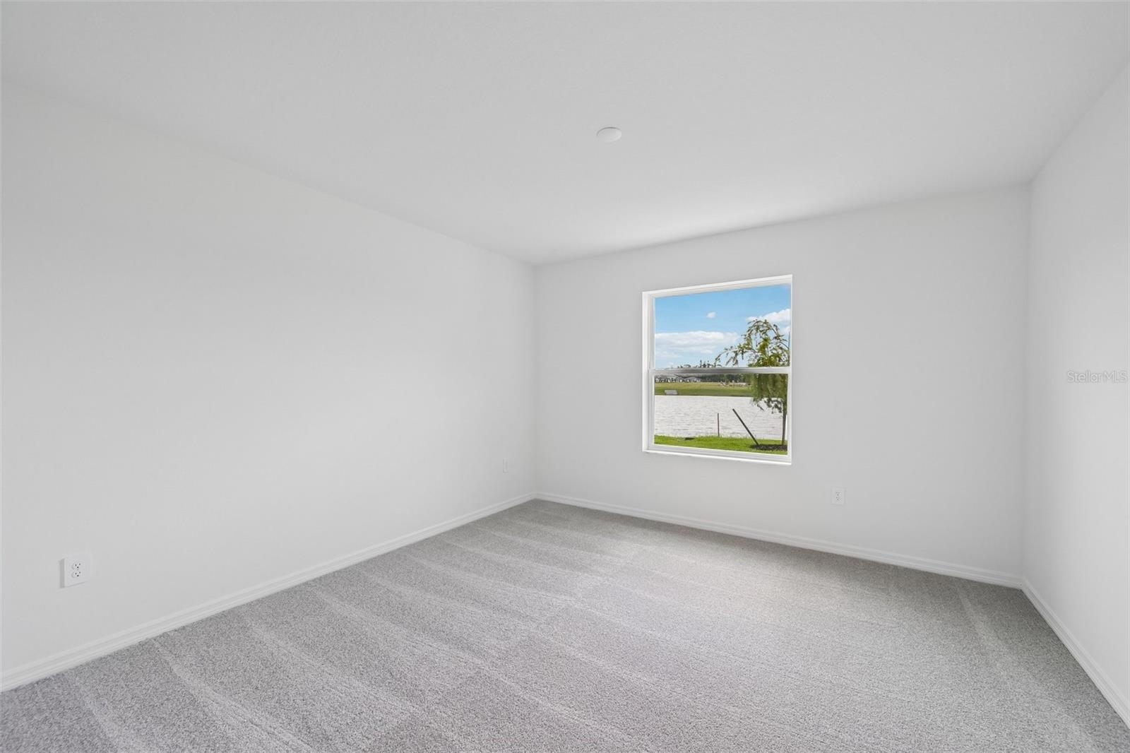 9014 OPTIMIST WAY — photo 16