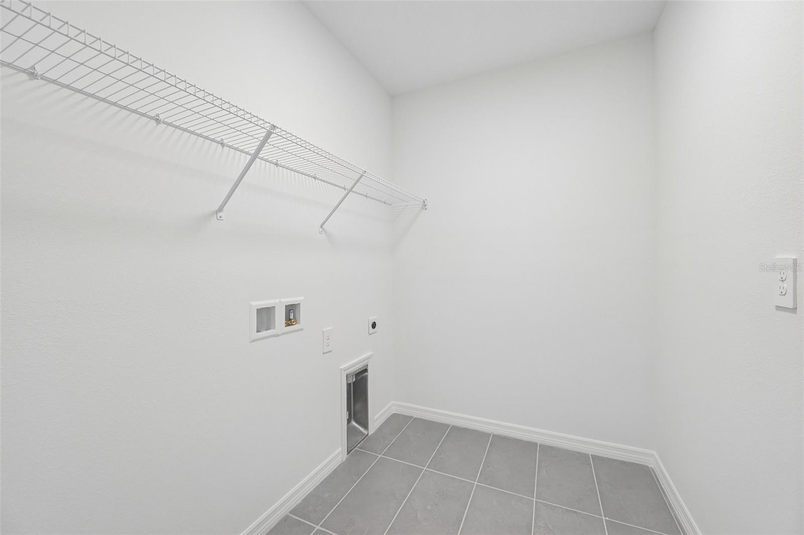 9014 OPTIMIST WAY — photo 12