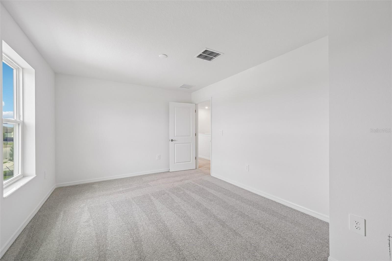 9014 OPTIMIST WAY — photo 23