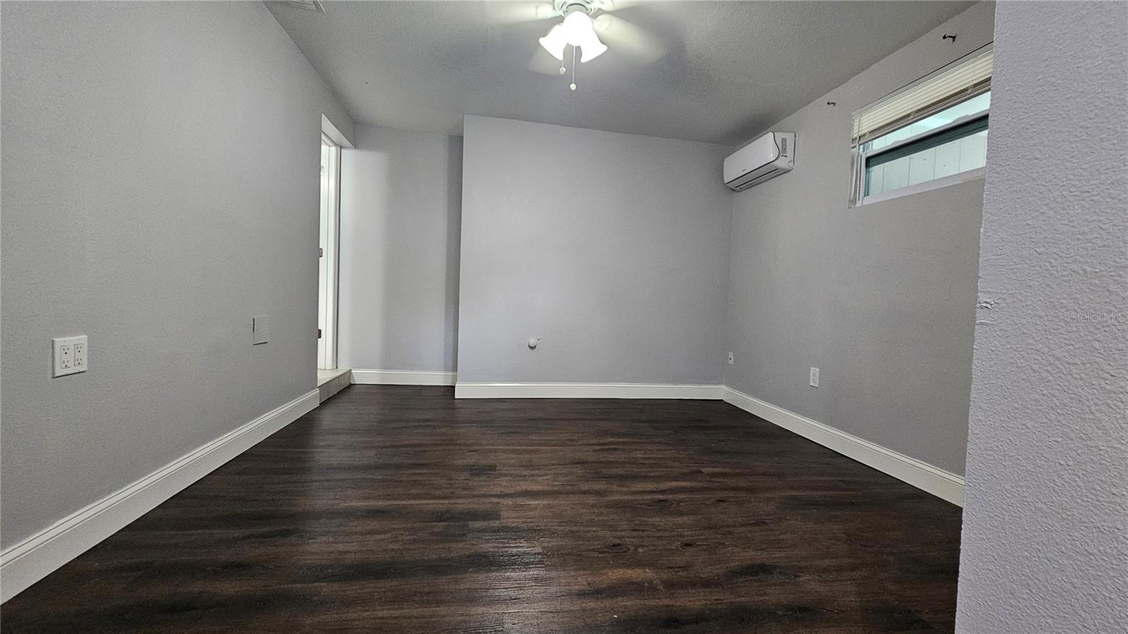 3502 LIBBY LOOP — photo 22