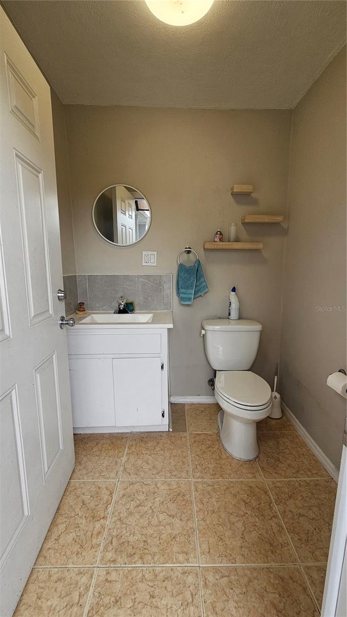3502 LIBBY LOOP — photo 33