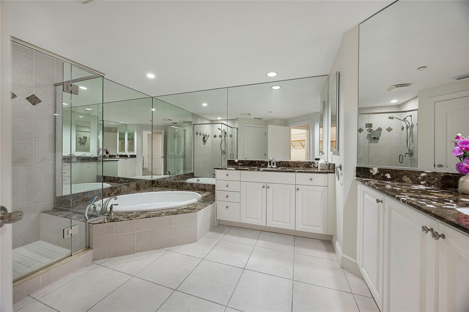 14041 BELLAGIO WAY #214 — photo 23