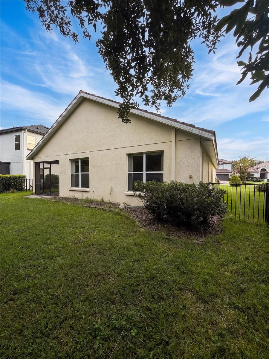 10864 CORY LAKE DR — photo 37