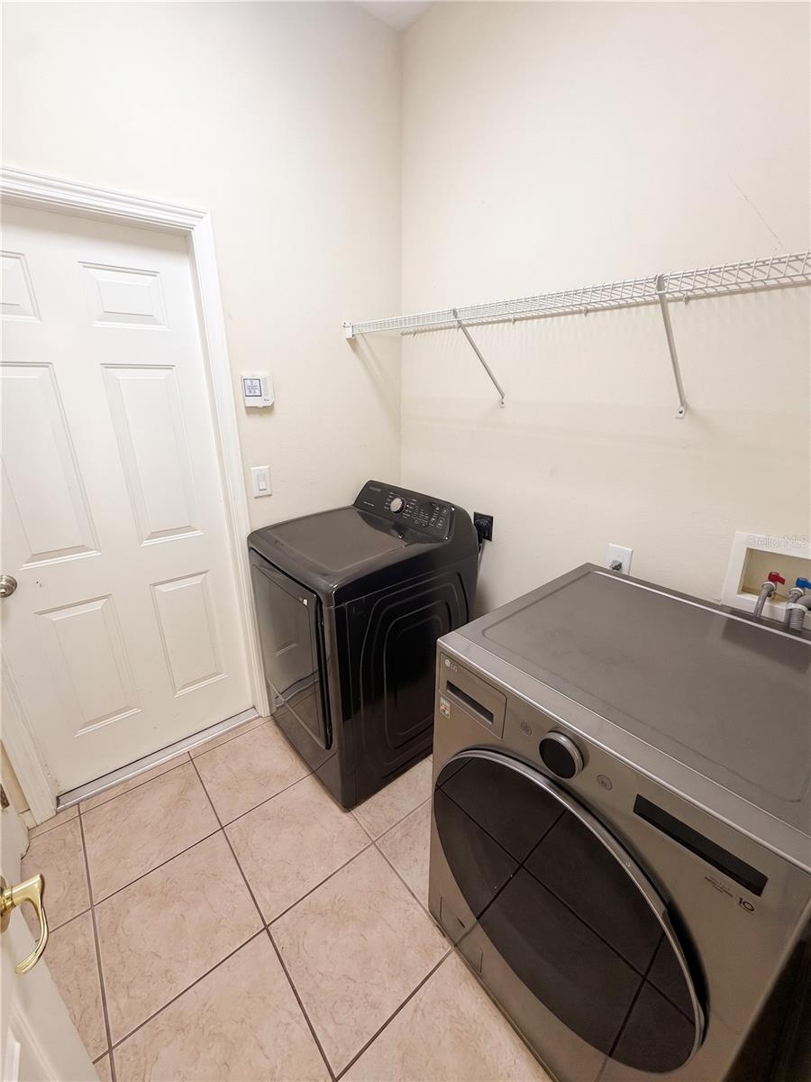 10864 CORY LAKE DR — photo 31