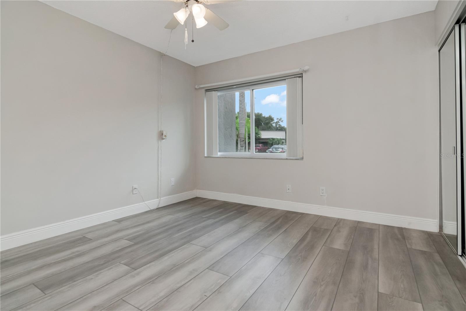 2655 BARKSDALE CT — photo 17