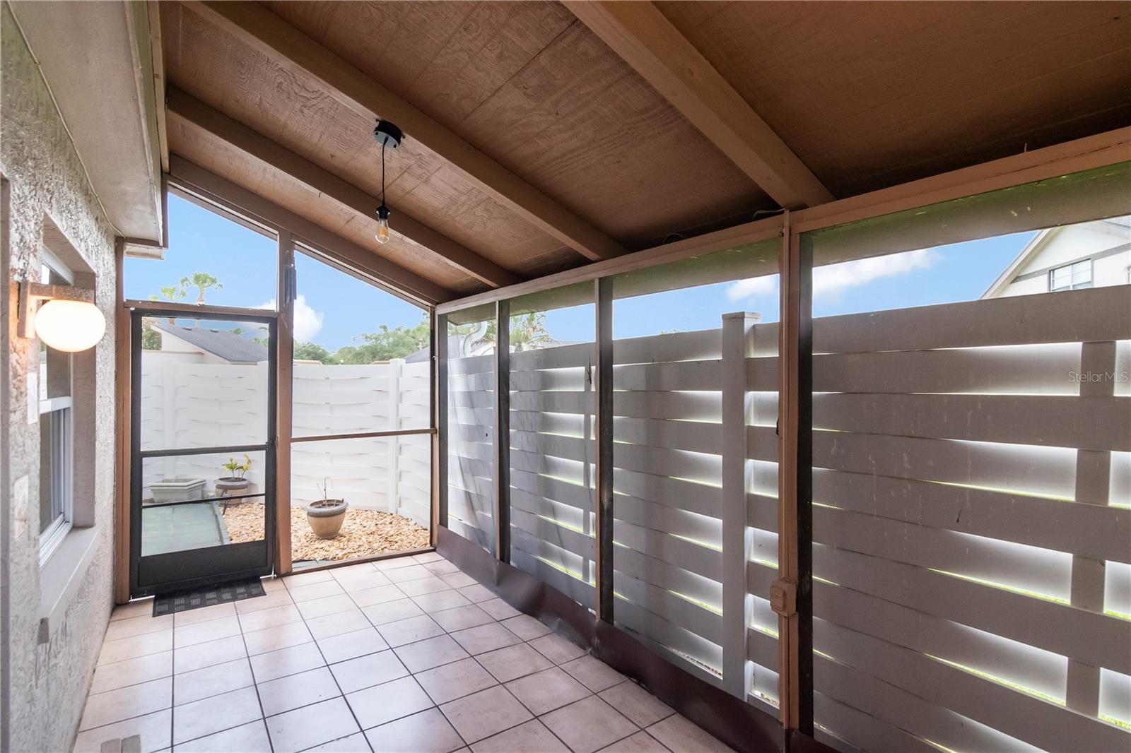 2655 BARKSDALE CT — photo 33