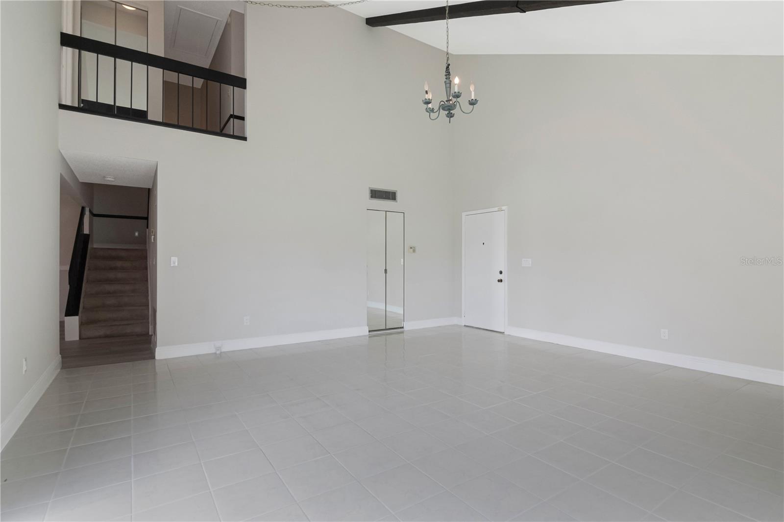 2655 BARKSDALE CT — photo 5