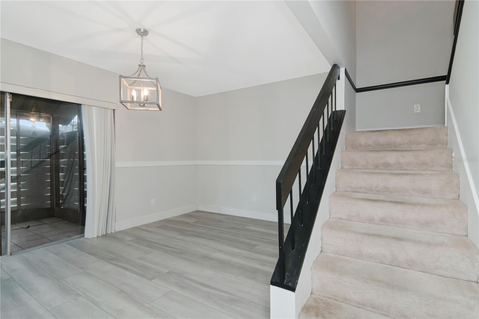 2655 BARKSDALE CT — photo 6