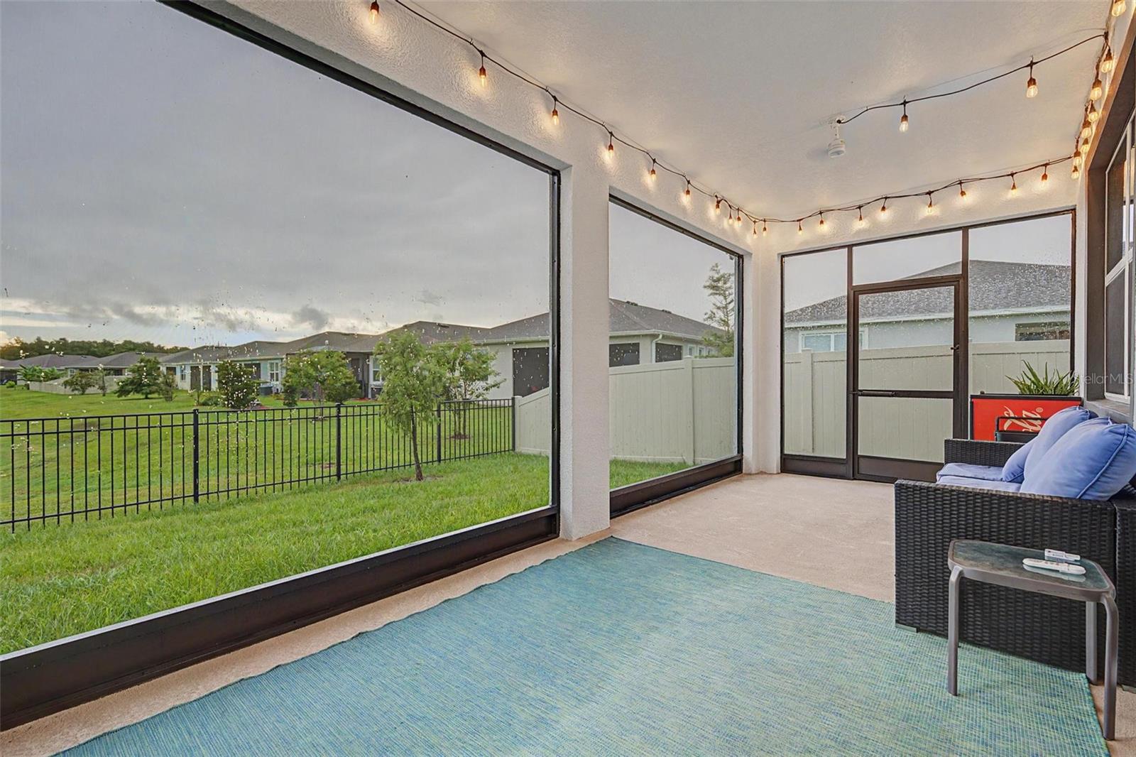 7815 WHEAT STONE DR — photo 32