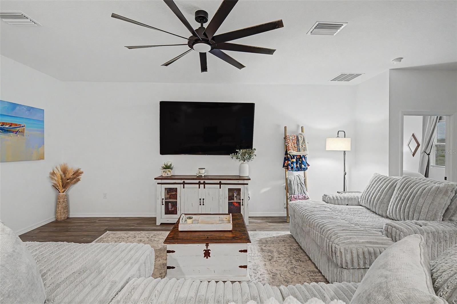 7815 WHEAT STONE DR — photo 8