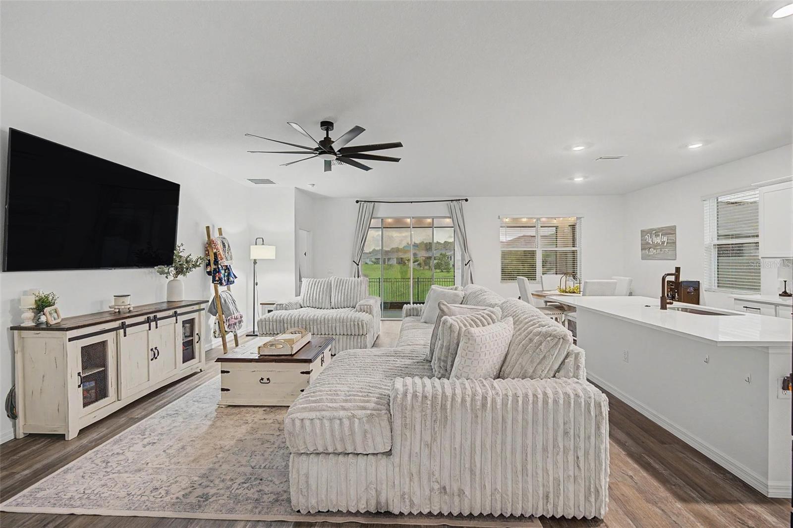 7815 WHEAT STONE DR — photo 9