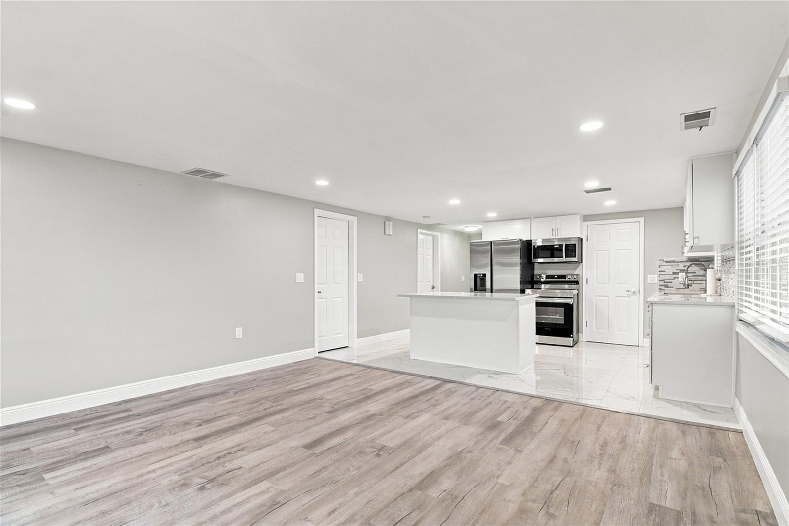 4549 TOPSAIL TRL — photo 24