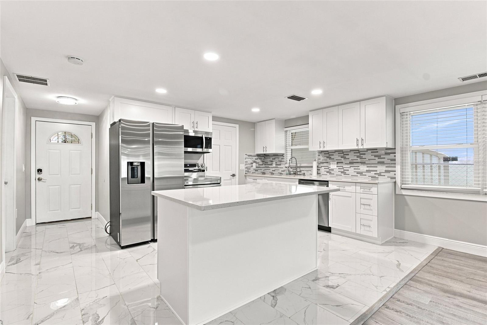 4549 TOPSAIL TRL — photo 16