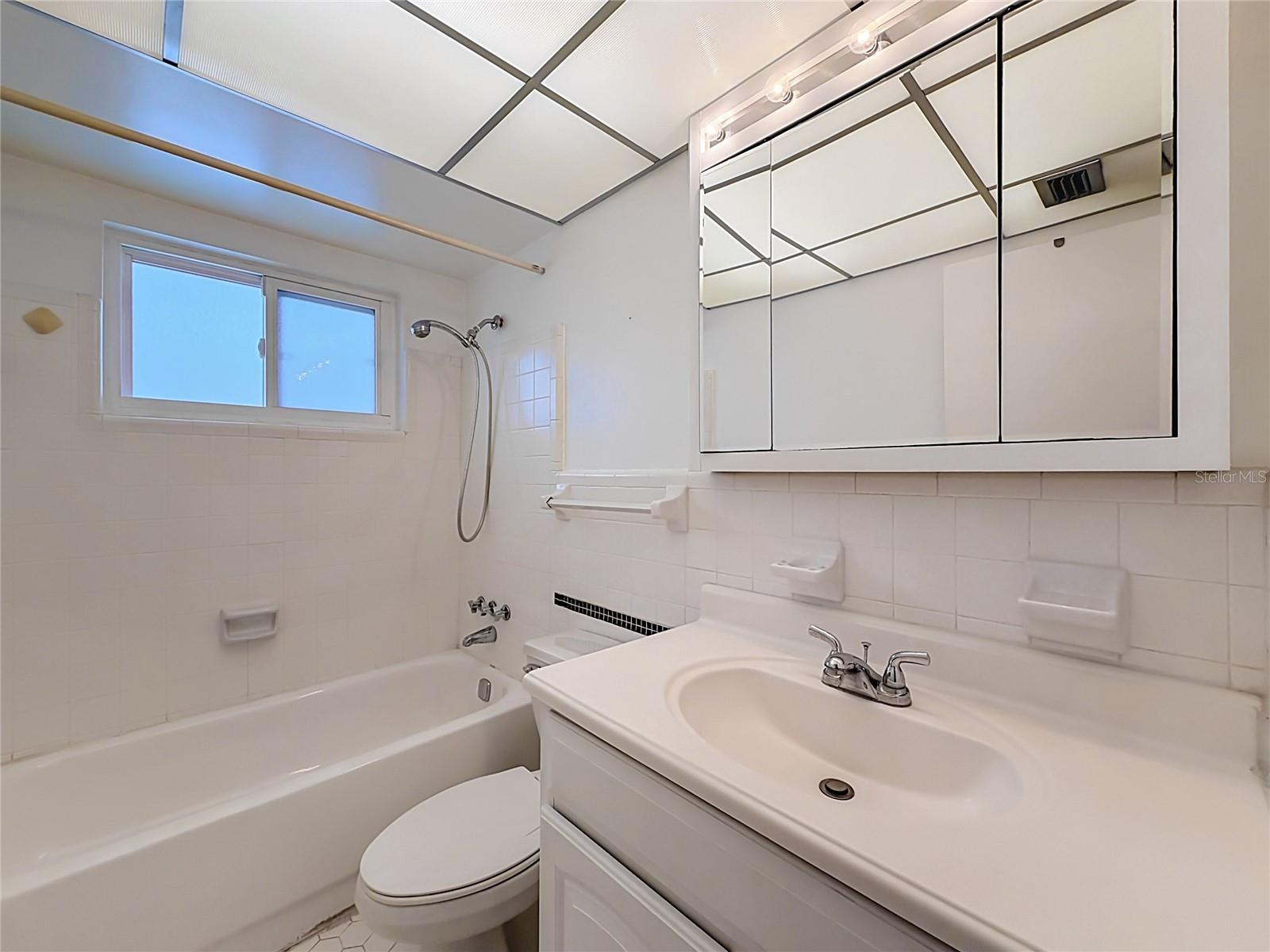 8101 113TH ST #309 — photo 21