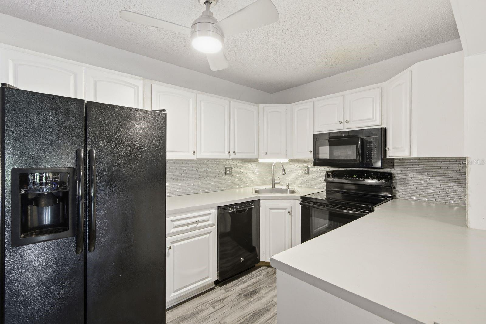 1179 PINE RIDGE CIR W #G1 — photo 7