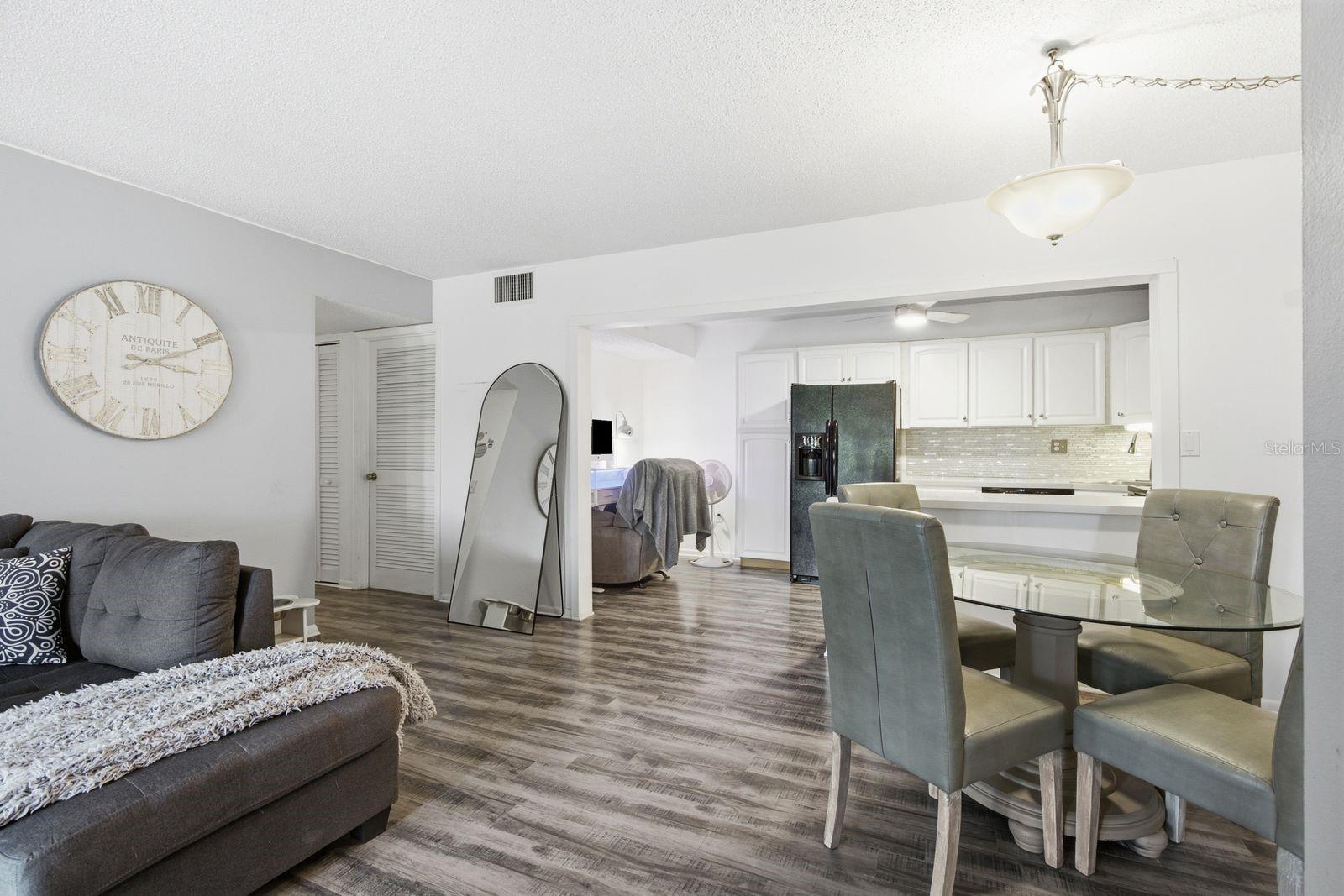 1179 PINE RIDGE CIR W #G1 — photo 5