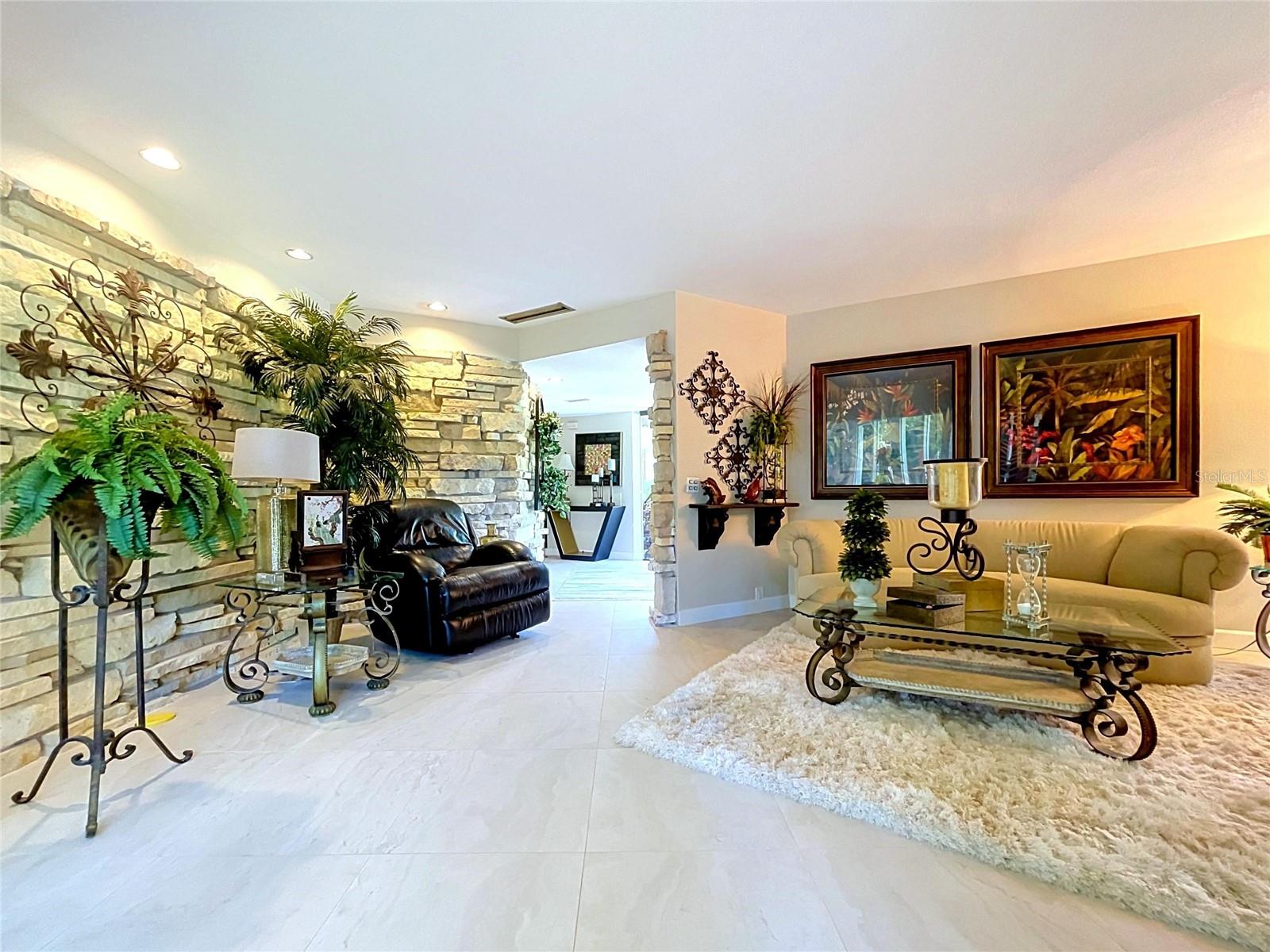 1653 SUNNYBROOK LN — photo 34