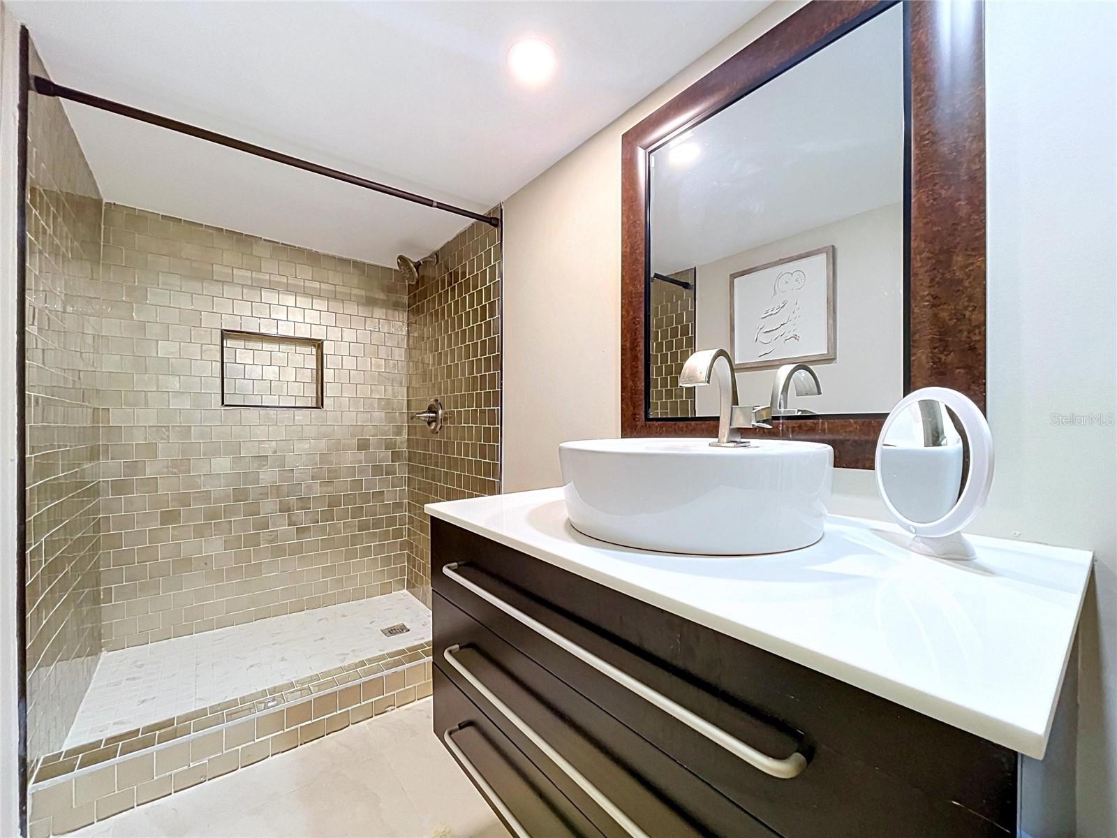 1653 SUNNYBROOK LN — photo 100
