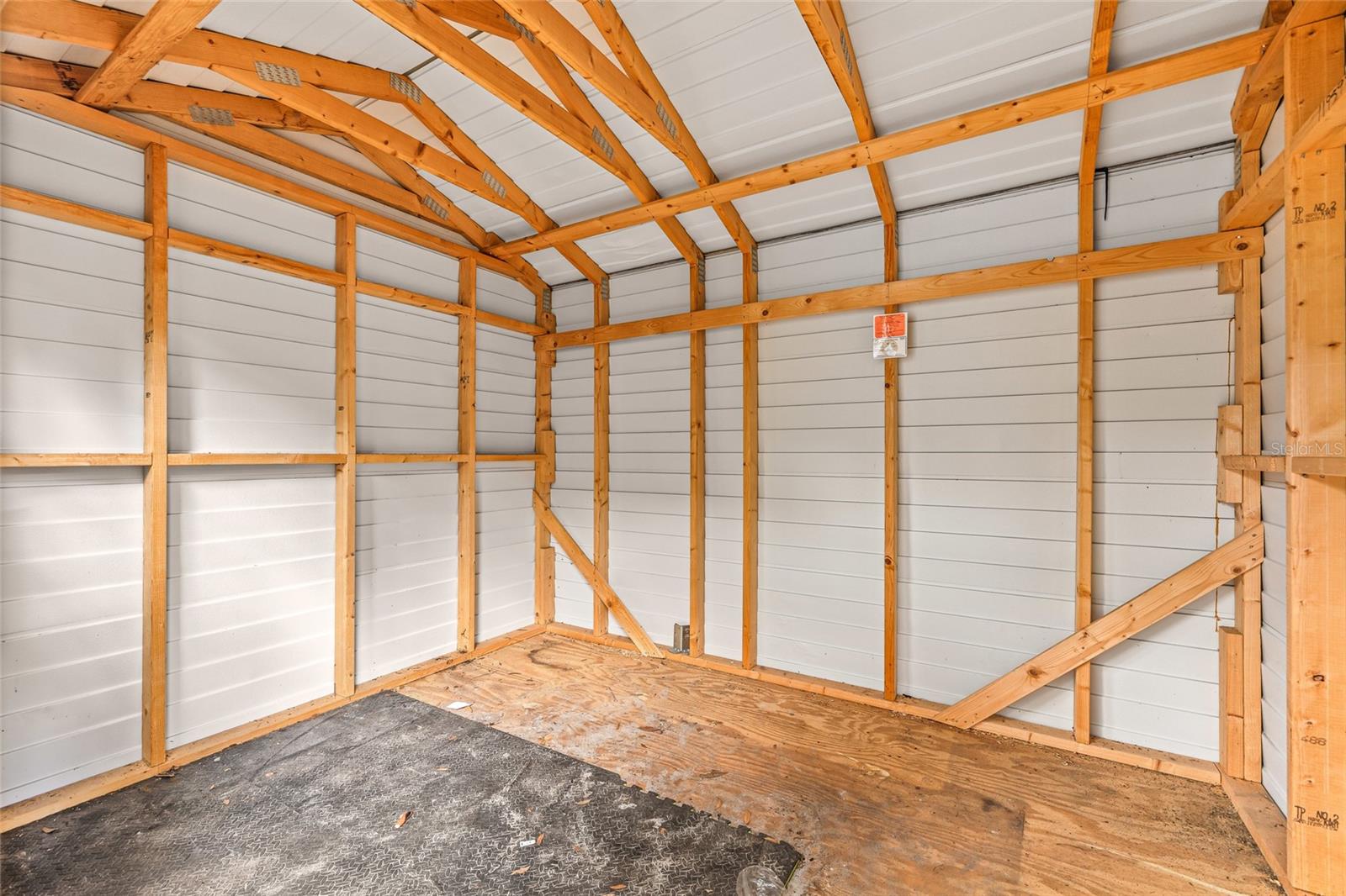 210 E CLUSTER AVE — photo 35