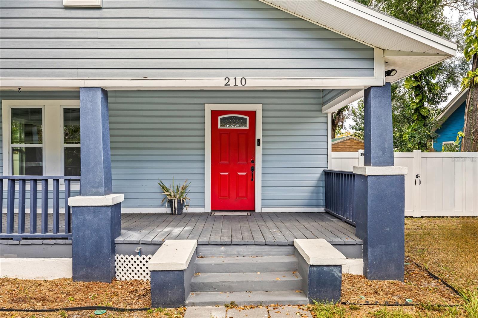 210 E CLUSTER AVE — photo 8