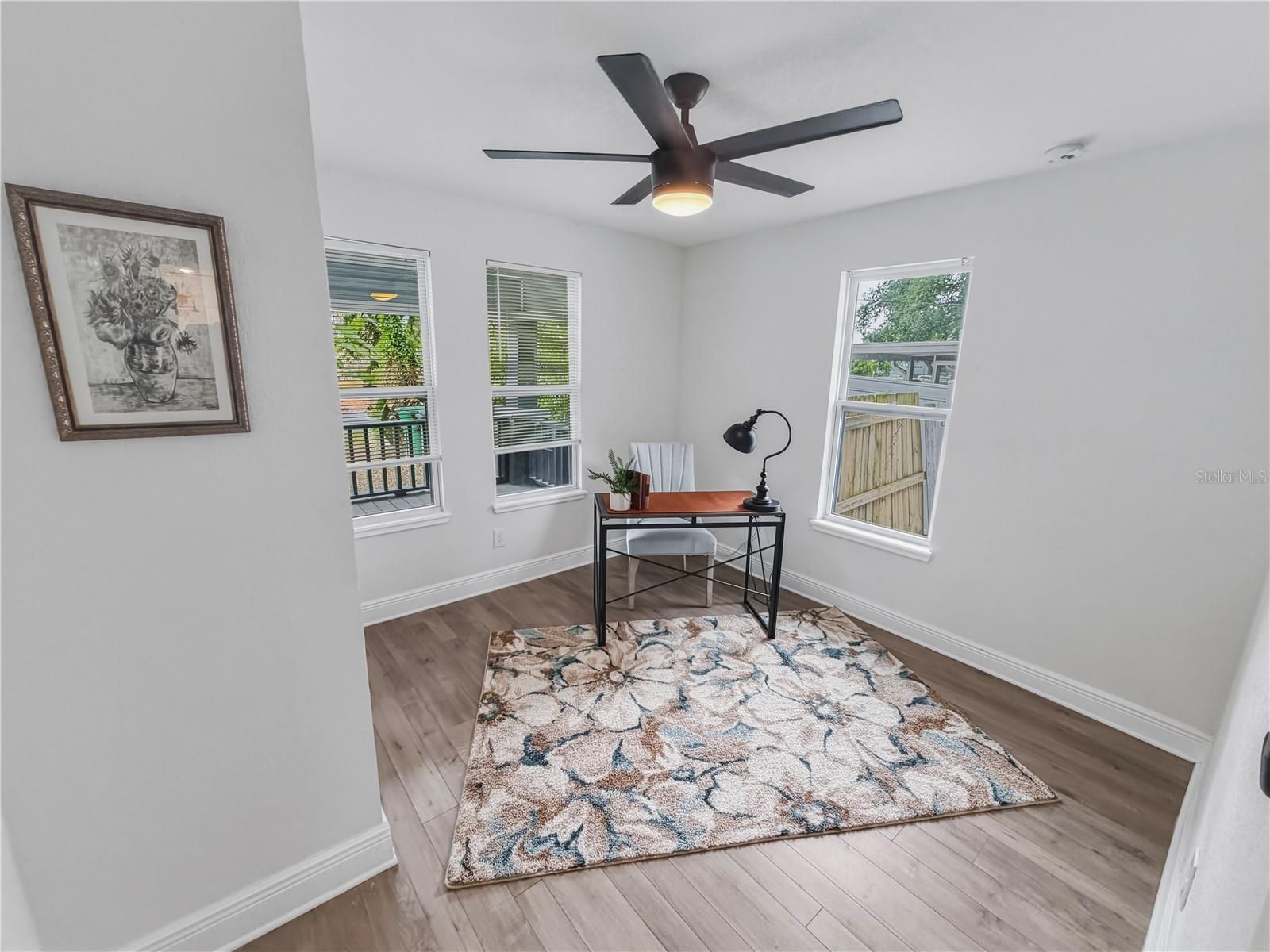 210 E CLUSTER AVE — photo 52