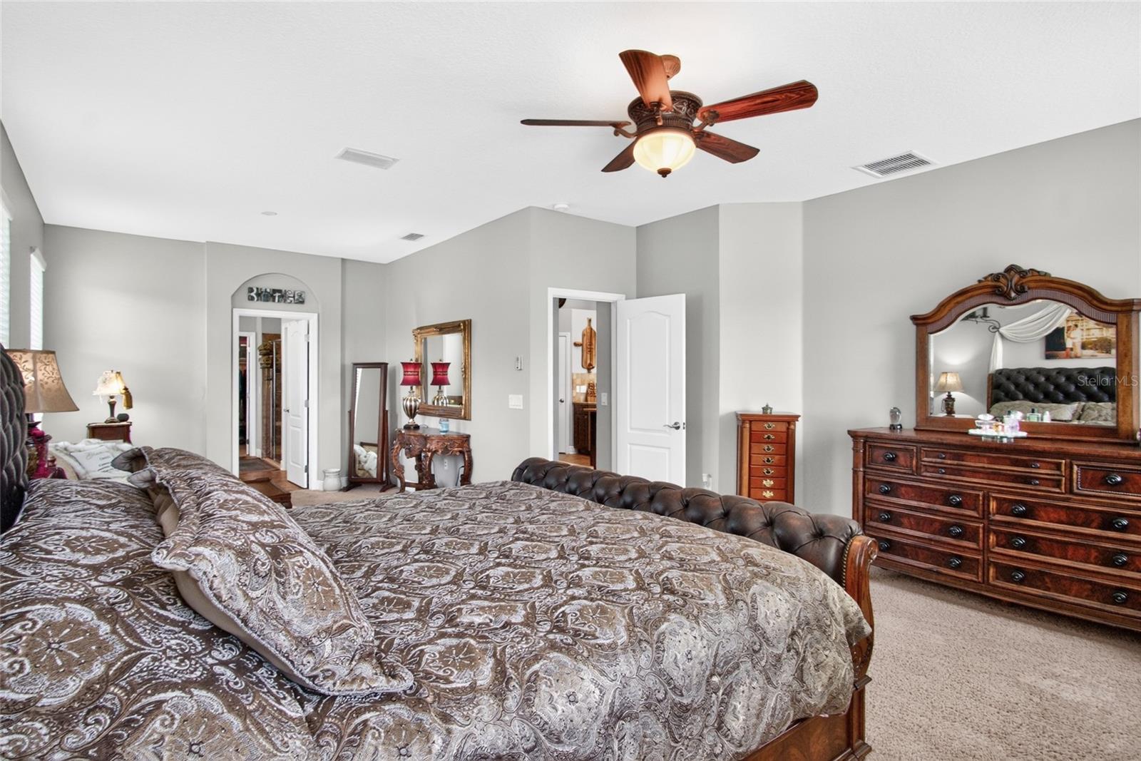 2823 COLEWOOD LN — photo 15