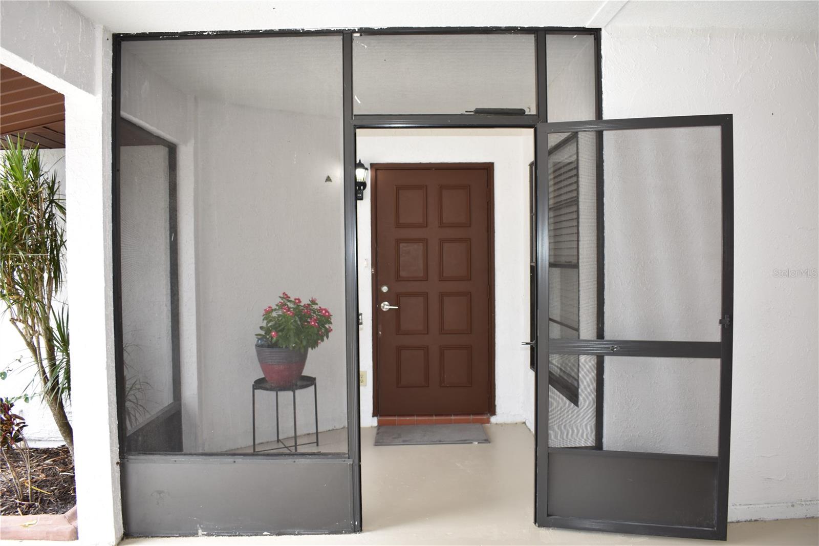 1702 AURA CT — photo 2