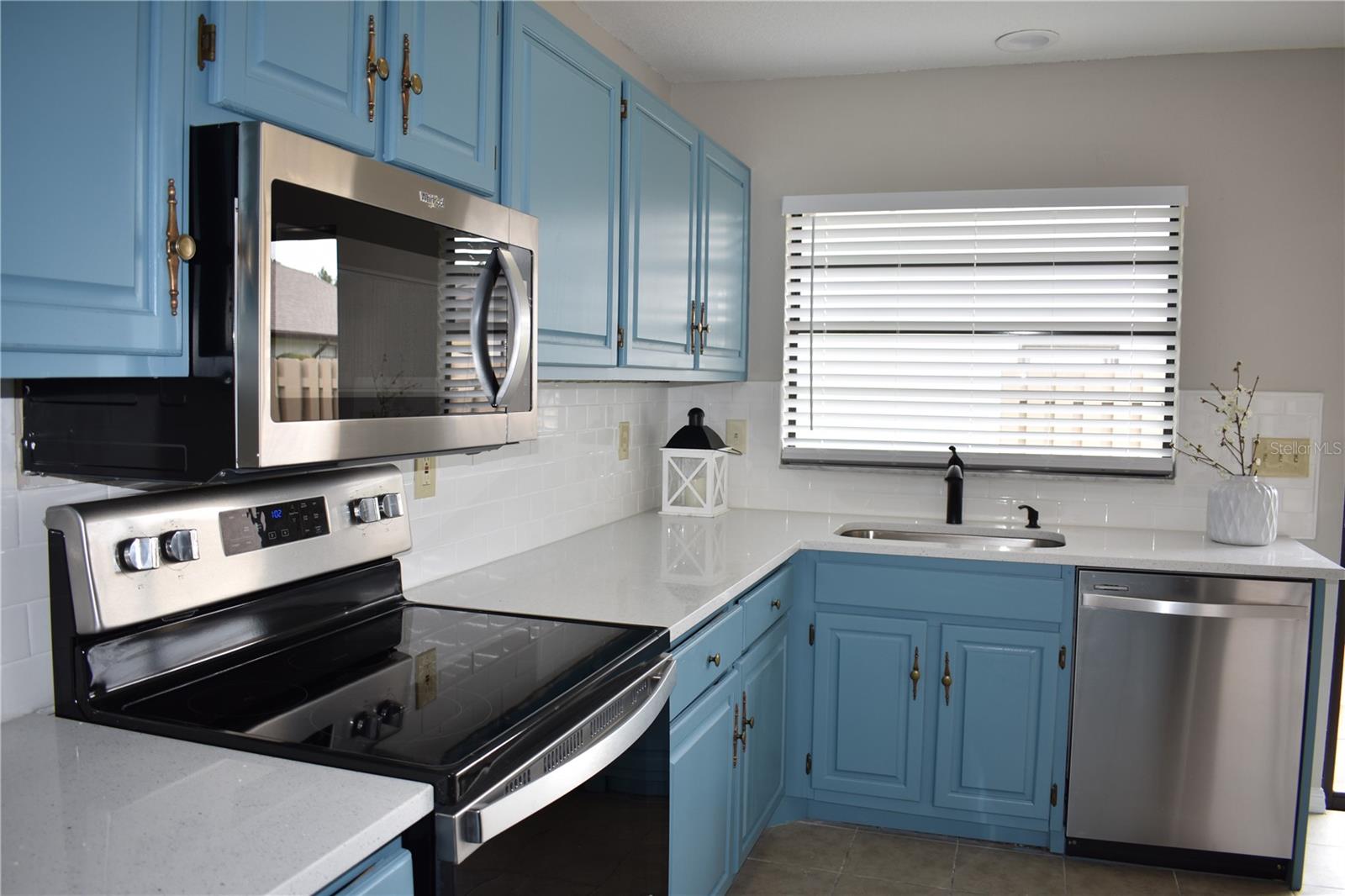 1702 AURA CT — photo 11