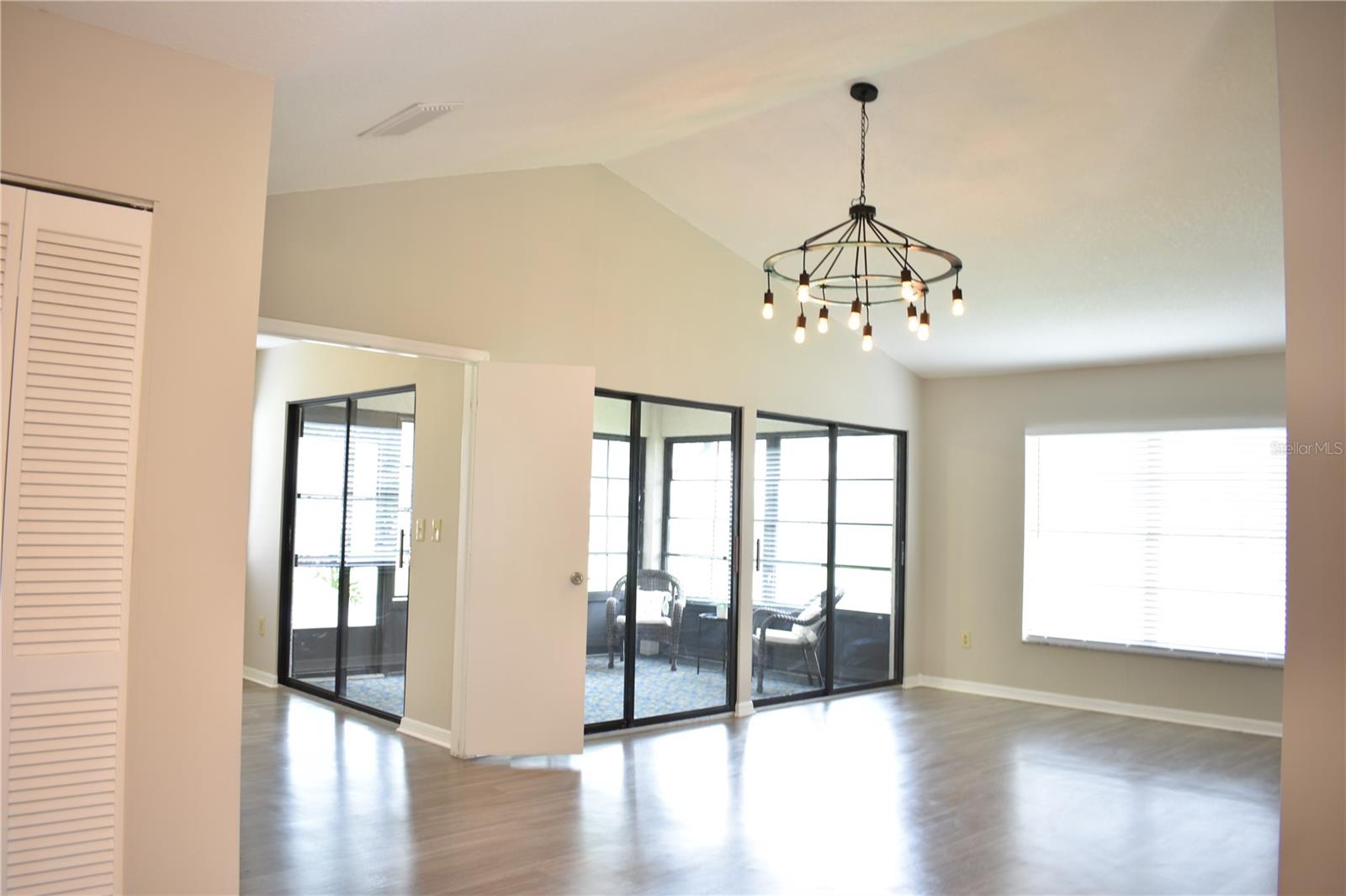 1702 AURA CT — photo 6