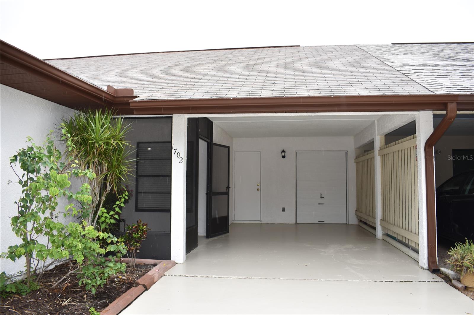 1702 AURA CT — photo 4