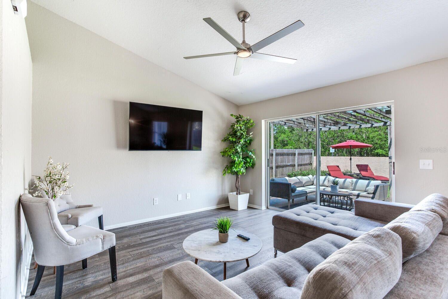 1126 VINETREE DR — photo 7