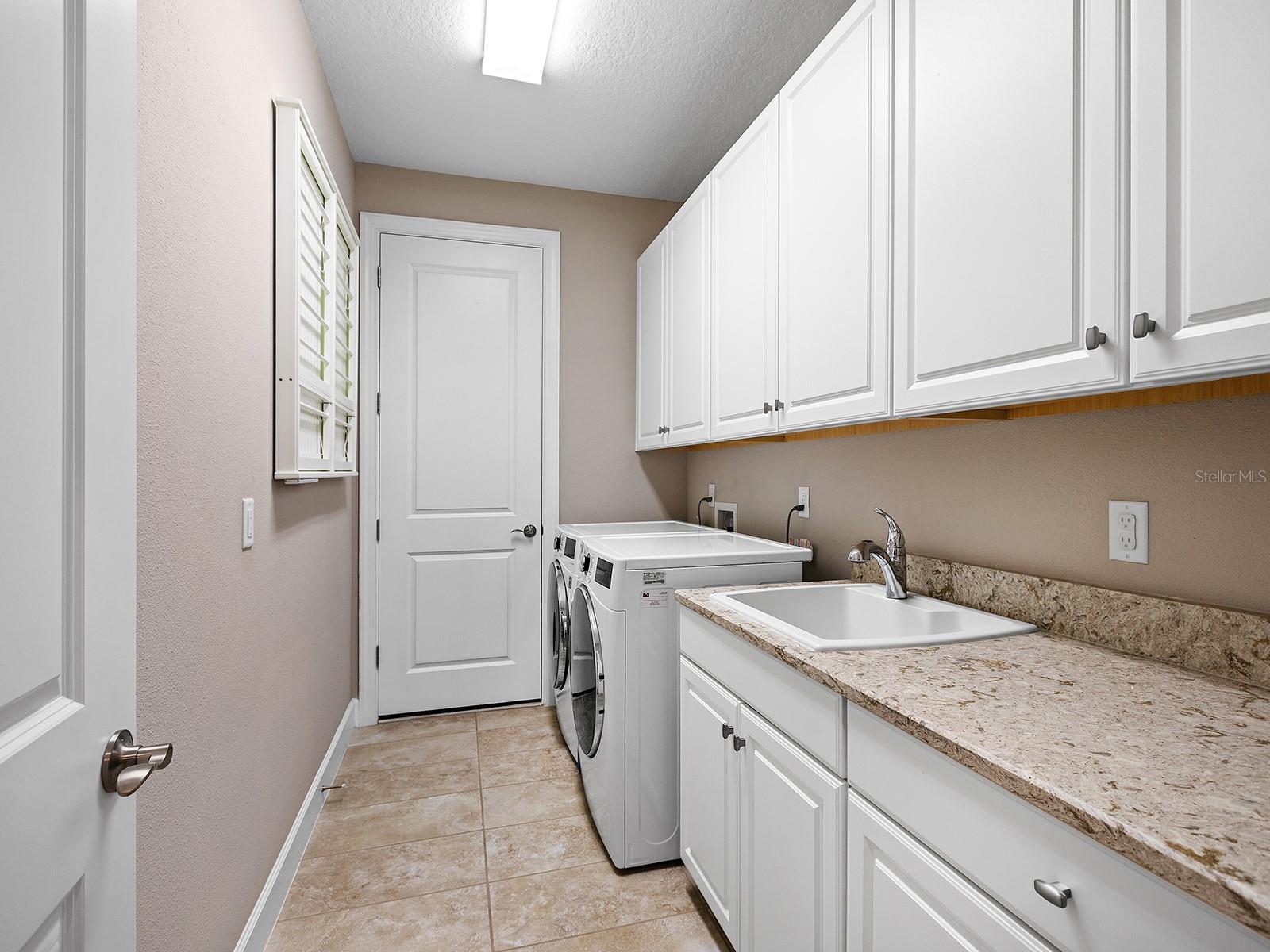 5365 SALCANO ST — photo 24