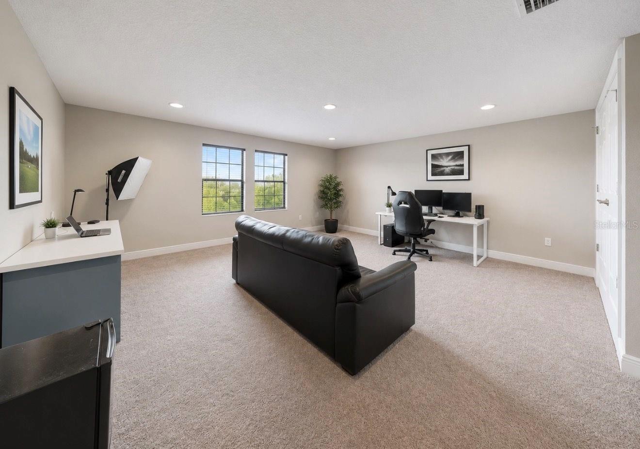 14403 WOODLAND SPUR DR — photo 32