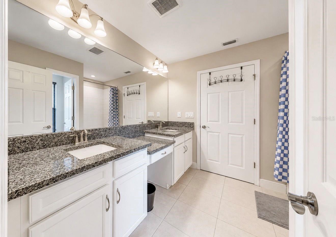 14403 WOODLAND SPUR DR — photo 34