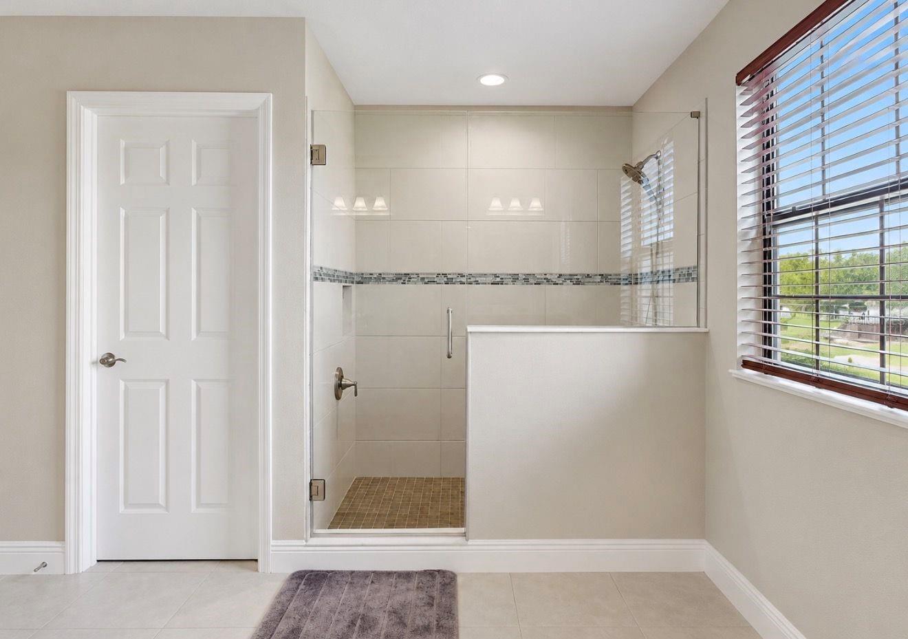14403 WOODLAND SPUR DR — photo 28