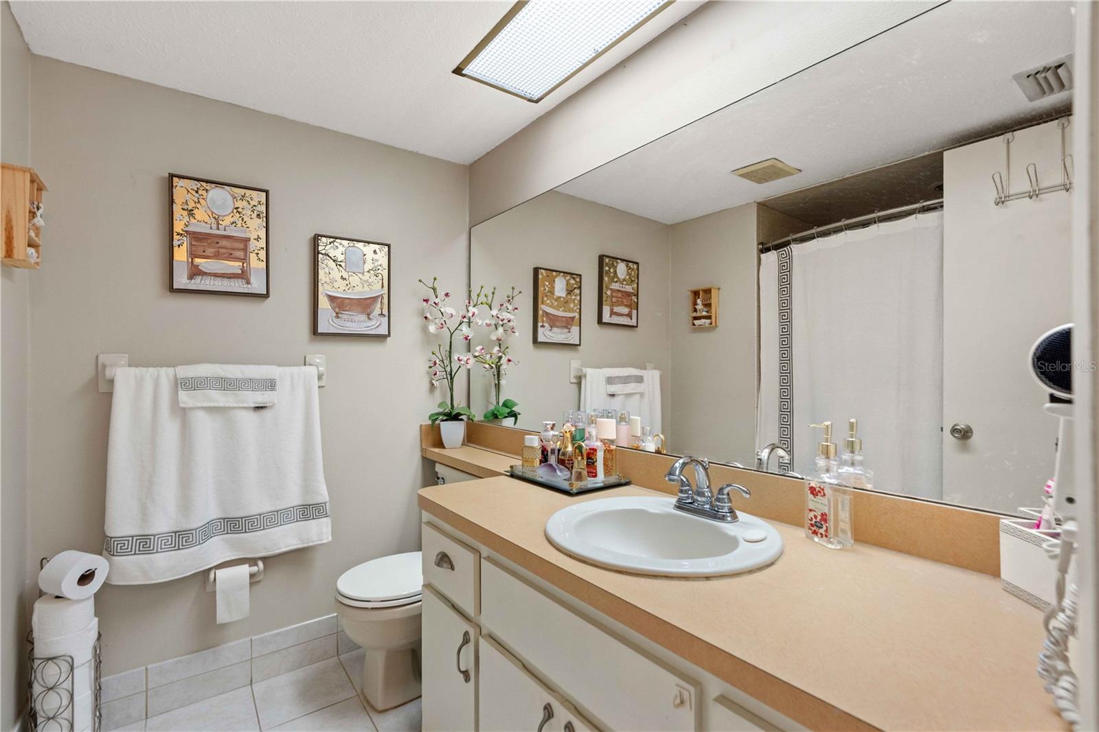 7623 RADCLIFFE CIR #211A — photo 19