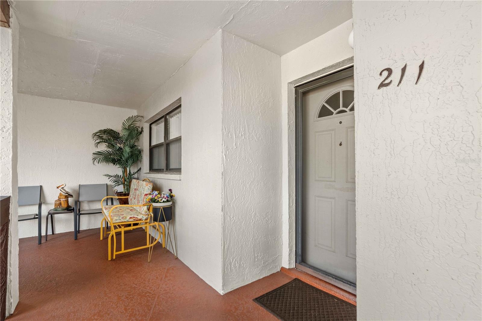 7623 RADCLIFFE CIR #211A — photo 2