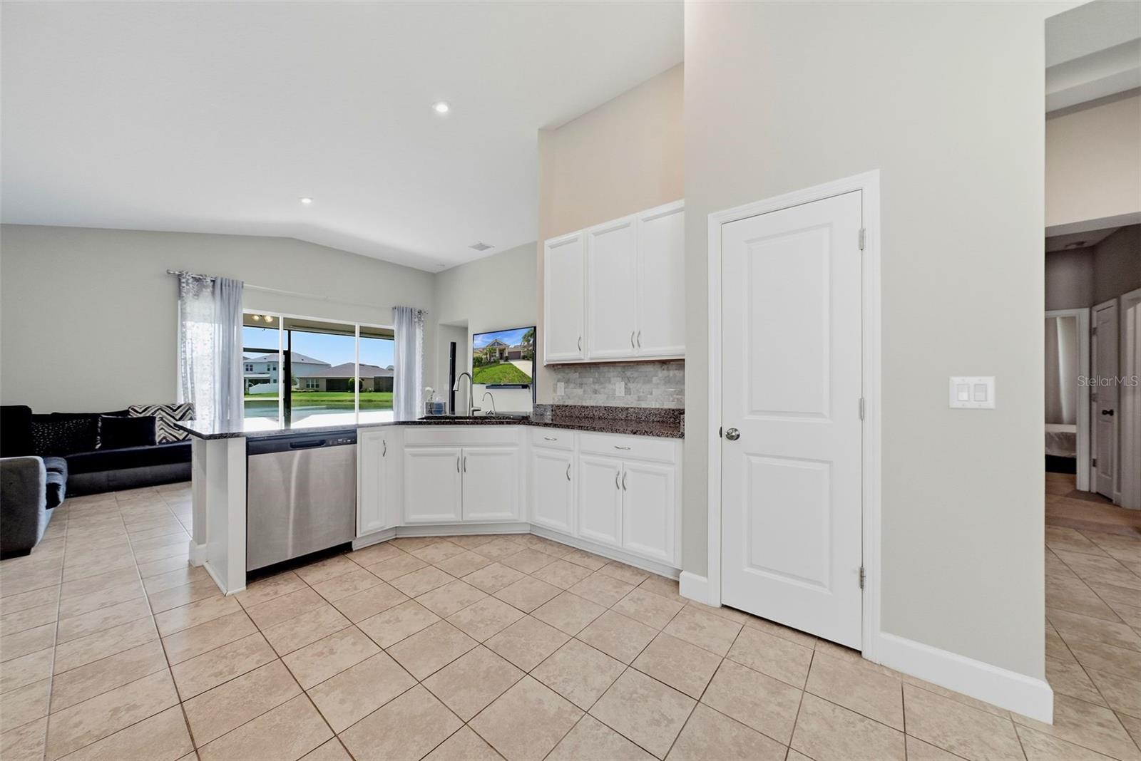 34014 ASTORIA CIR — photo 15