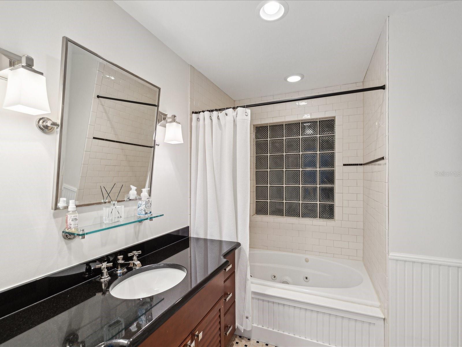 450 22ND ST — photo 26
