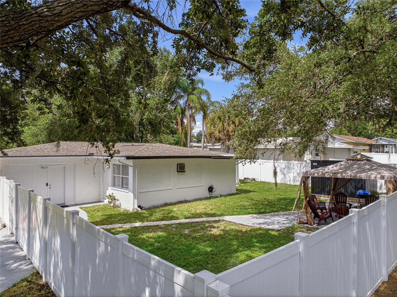 4015 RIVER HILLS DR — photo 35