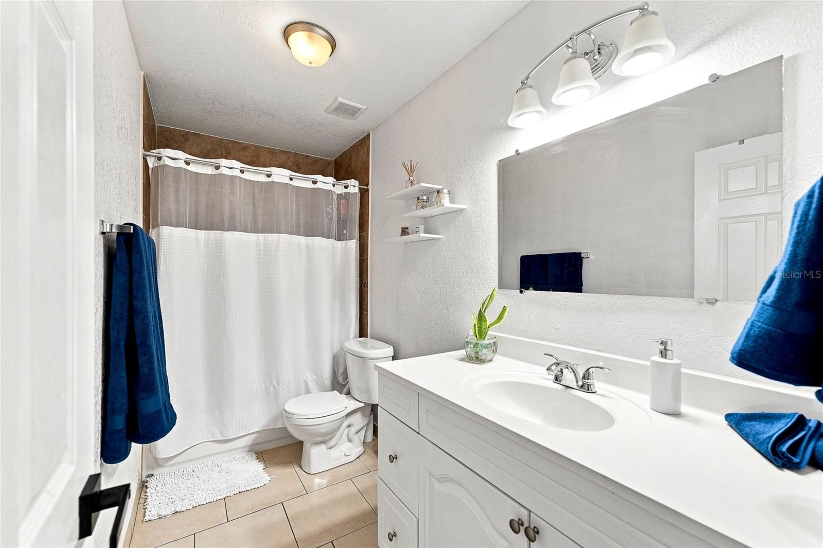 4015 RIVER HILLS DR — photo 23