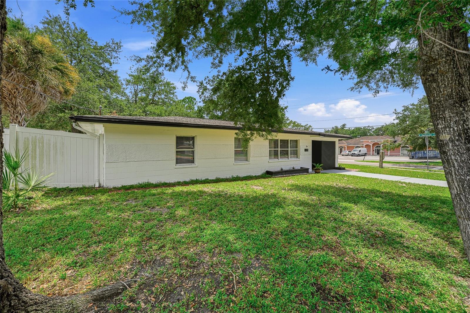 4015 RIVER HILLS DR — photo 68