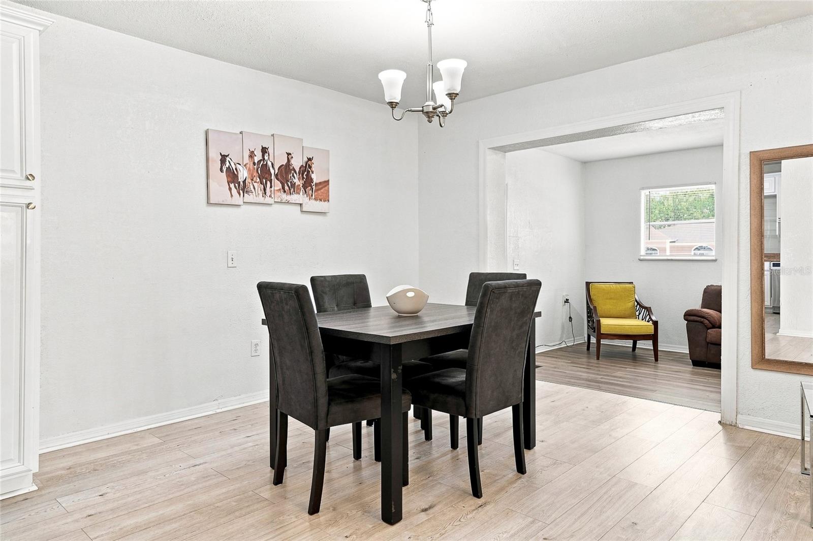 4015 RIVER HILLS DR — photo 14